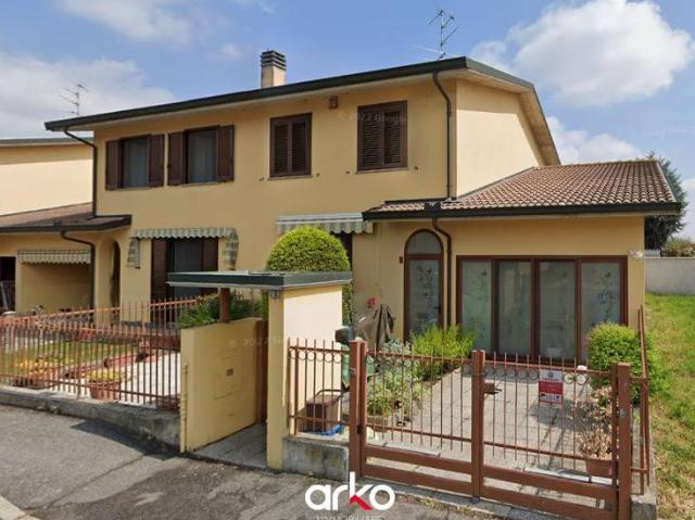 Villa Schiera in vendita a Marudo, Lombardia