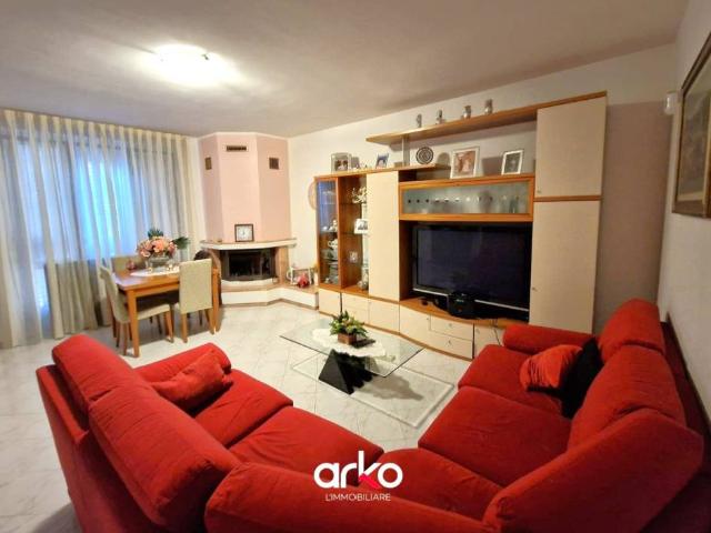Villa Schiera in vendita a Marudo, Lombardia