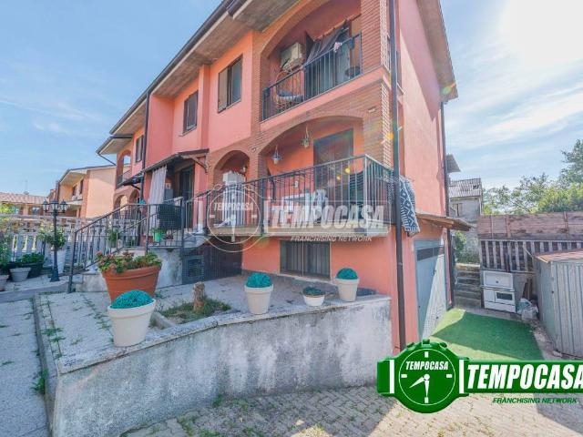 Villa Schiera in vendita a Marzano, Lombardia