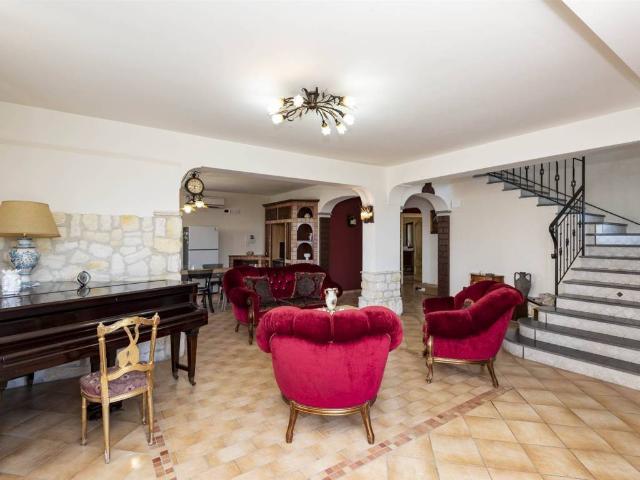 Villa Schiera in vendita a Mascali, Sicilia