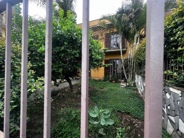 Villa Schiera in vendita a Mascali, Sicilia