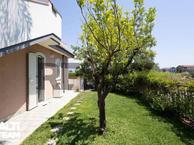 Villa Schiera in vendita a Fondachello, Mascali