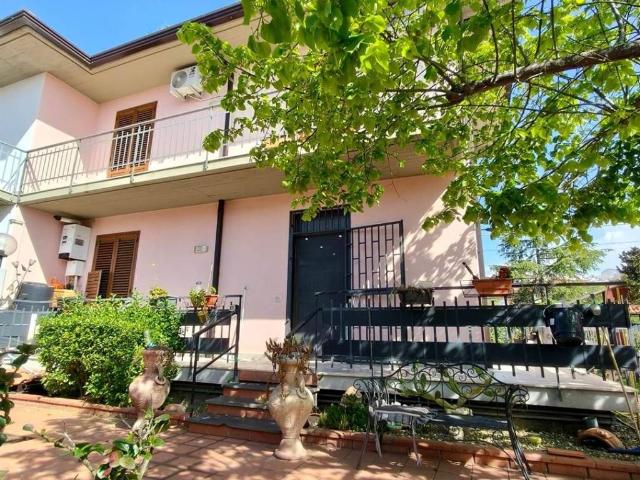 Villa Schiera in vendita a Massannunziata, Mascalucia