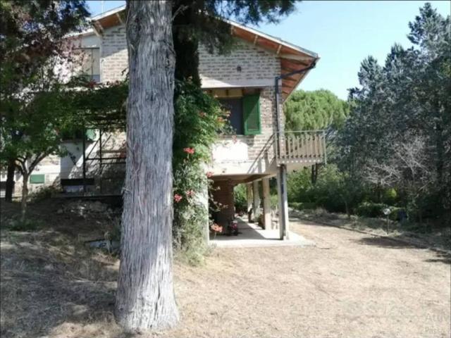 Villa Schiera in vendita a Colpetrazzo, Umbria