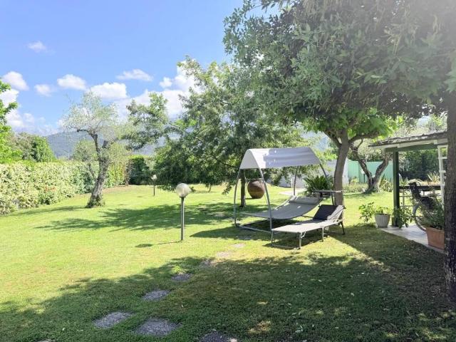 Villa Schiera in vendita a Poveromo, Marina Di Massa