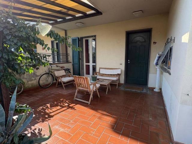 Villa Schiera in vendita a Quercioli, Marina Di Massa