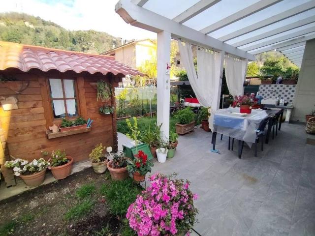 Villa Schiera in vendita a San Carlo, Marina Di Massa