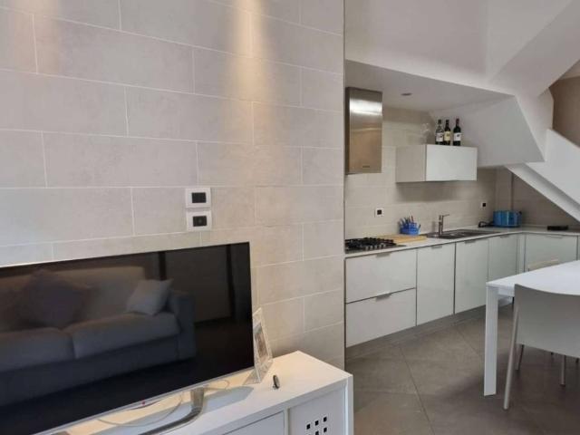 Villa Schiera in vendita a Marina di Massa, Marina Di Massa