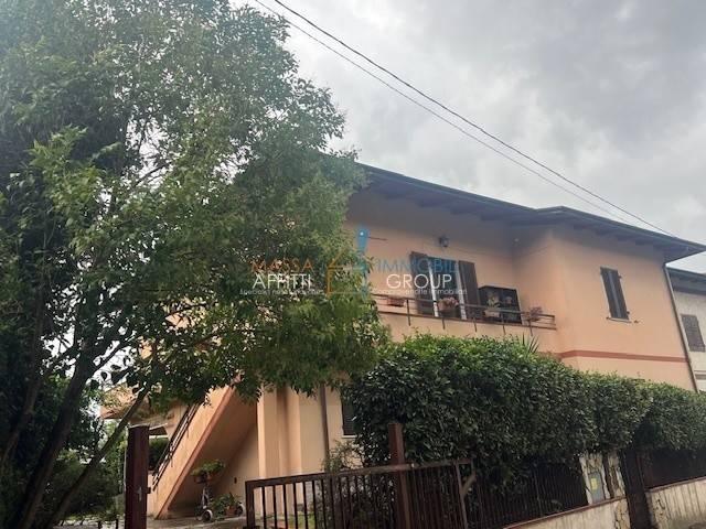 Villa Schiera in vendita a Marina Di Massa, Toscana