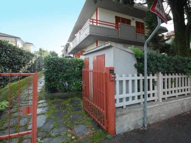 Villa Schiera in vendita a Marina di Massa, Marina Di Massa