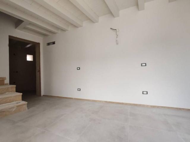 Villa Schiera in vendita a Cervara, Marina Di Massa