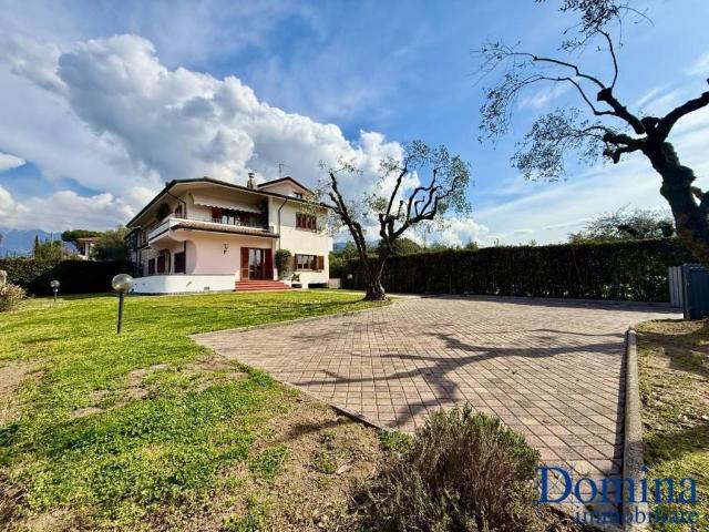 Villa Schiera in vendita a Poggiolo, Marina Di Massa