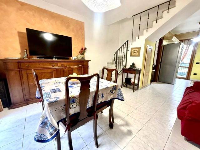 Villa Schiera in vendita a Ricortola, Marina Di Massa