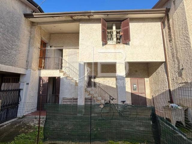 Villa Schiera in vendita a Cinque Vie, Marina Di Massa