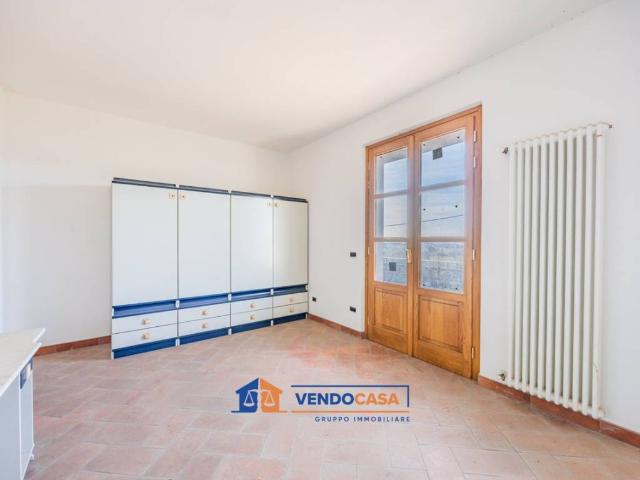 Villa Schiera in vendita a Debbia, Montignoso