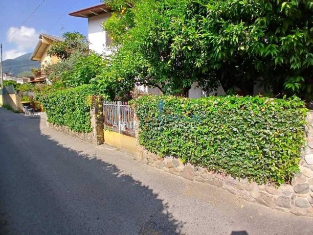 Villa Schiera in vendita a Tinelli, Marina Di Massa