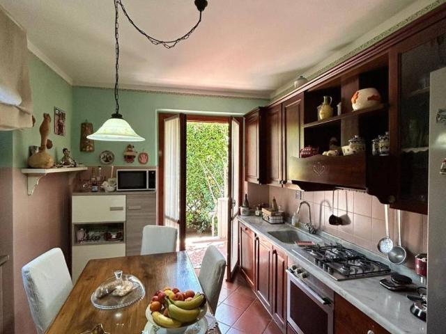 Villa Schiera in vendita a Quercioli, Marina Di Massa