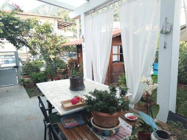 Villa Schiera in vendita a San Carlo, Marina Di Massa