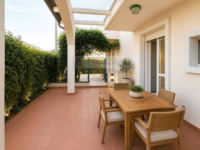 Villa Schiera in vendita a Marina Di Massa, Toscana