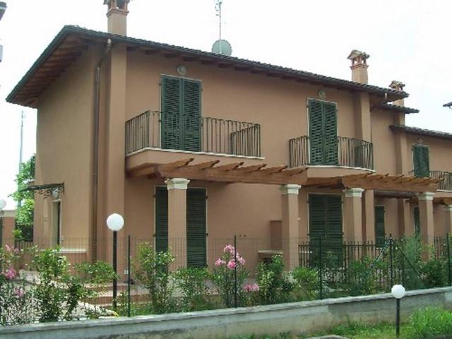 Villa Schiera in vendita a Marina Di Massa, Toscana