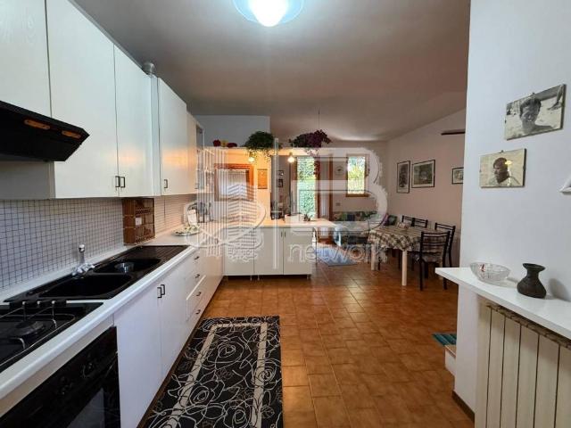 Villa Schiera in vendita a Marina di Massa, Massa