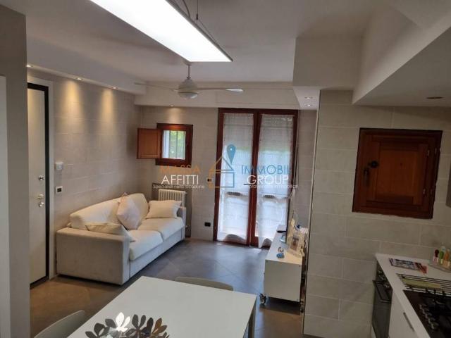 Villa Schiera in vendita a Marina di Massa, Marina Di Massa