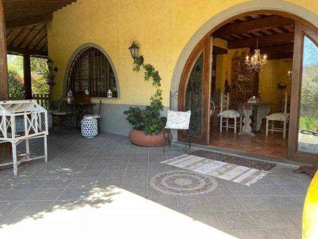 Villa Schiera in vendita a Massarosa, Toscana