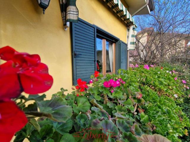 Villa Schiera in vendita a Massarosa, Toscana