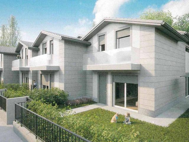 Villa Schiera in vendita a Meda, Lombardia