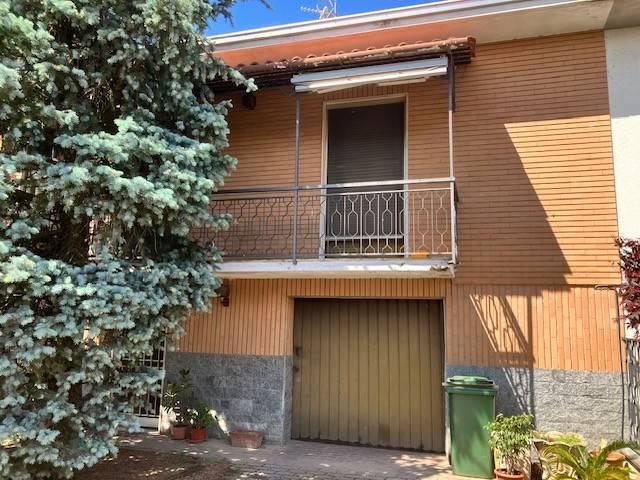 Villa Schiera in vendita a Mede, Lombardia