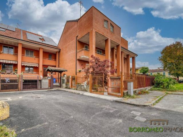 Villa Schiera in vendita a Mediglia, Lombardia