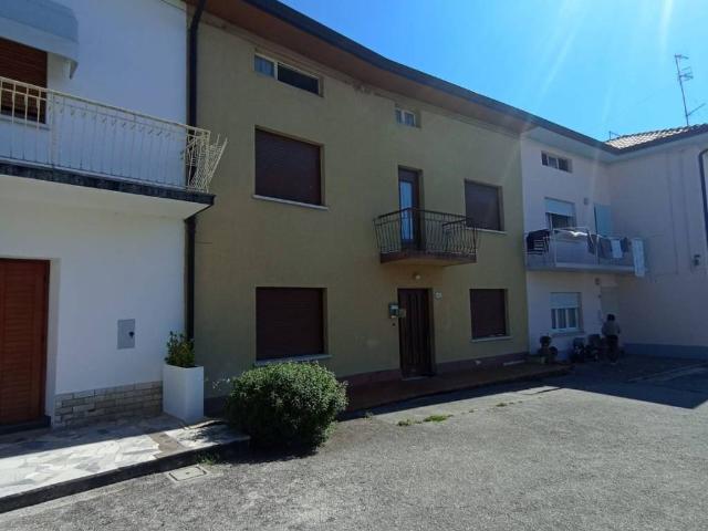 Villa Schiera in vendita a Meduno, Friuli-Venezia Giulia