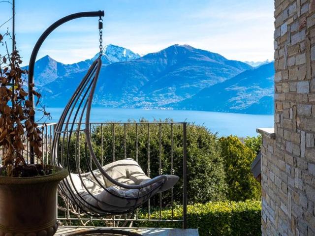 Villa Schiera in vendita a Croce, Menaggio