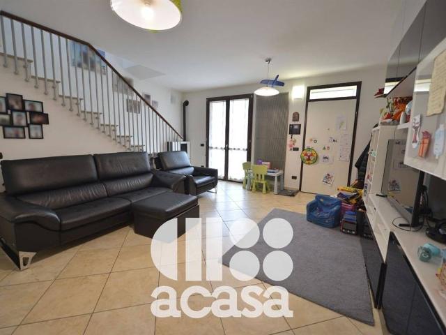 Villa Schiera in vendita a Unione dei comuni Valle del Savio, Mercato Saraceno