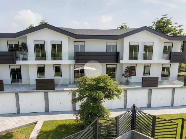 Villa Schiera in vendita a Mesero, Lombardia