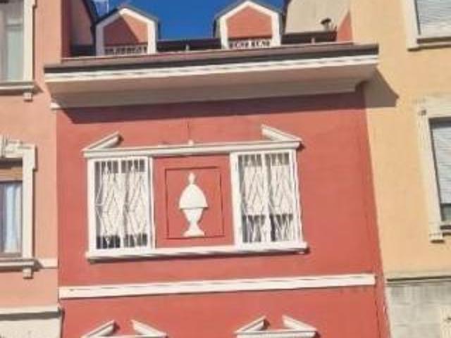 Villa Indipendente in vendita a Milano, Lombardia