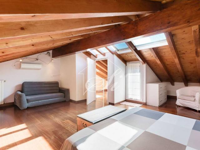 Villa Indipendente in vendita a Municipio 8 di Milano, Milano