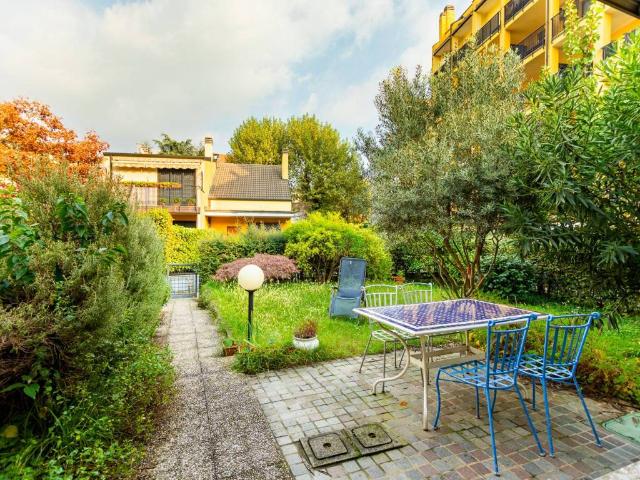 Villa Schiera in vendita a Municipio 9, Milano