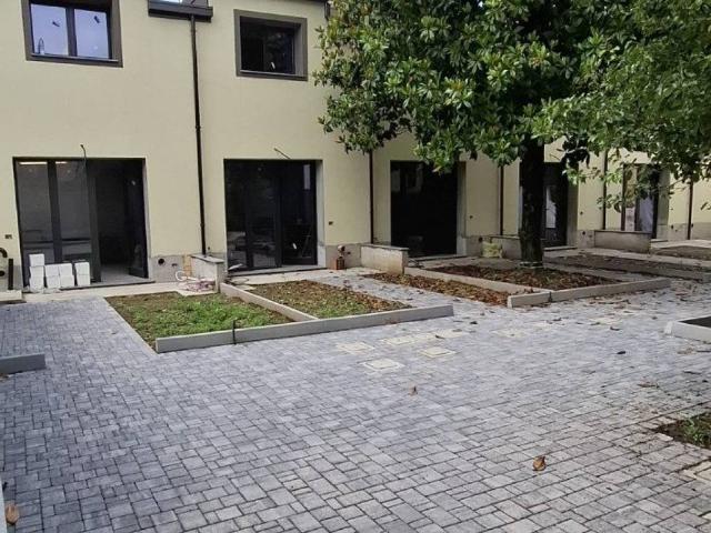 Villa Schiera in vendita a Municipio 2, Milano
