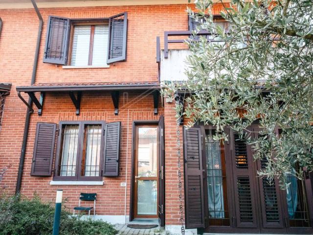 Villa Schiera in vendita a Unione Terre di Pianura, Minerbio