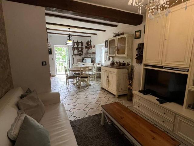 Villa Schiera in vendita a Mioglia, Liguria