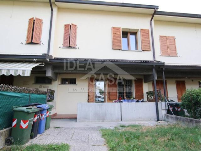 Villa Schiera in vendita a Unione Comuni Modenesi Area Nord, Mirandola