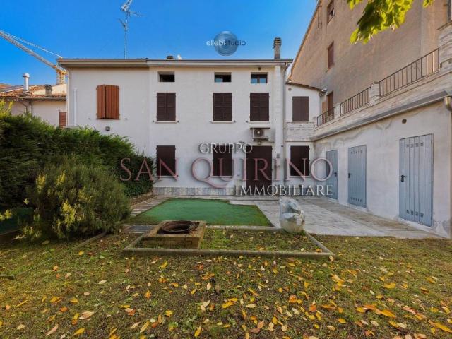 Villa Schiera in vendita a Unione Comuni Modenesi Area Nord, Mirandola