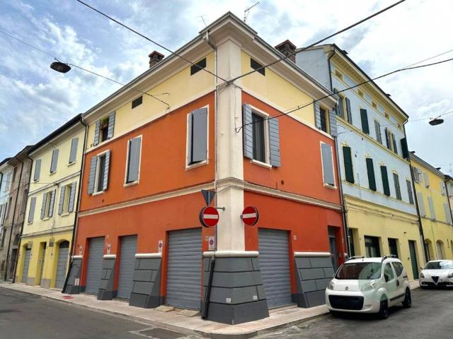 Villa Schiera in vendita a Unione Comuni Modenesi Area Nord, Mirandola