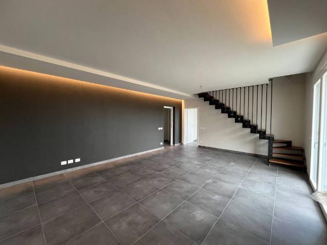 Villa Schiera in vendita a Unione Comuni Modenesi Area Nord, Mirandola