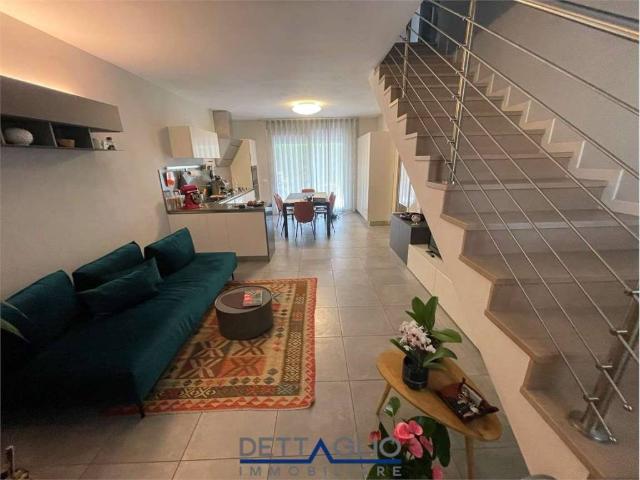 Villa Schiera in vendita a Mirano, Veneto