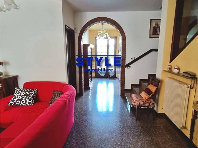 Villa Schiera in vendita a Mirano, Veneto