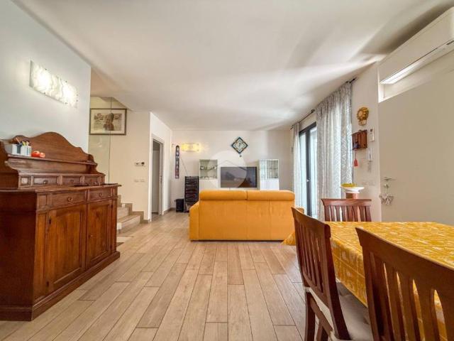 Villa Schiera in vendita a Misano Adriatico, Reggio Emilia
