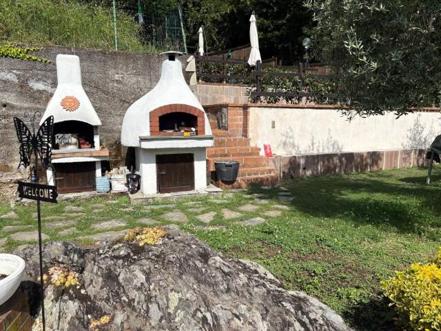 Villa Schiera in vendita a Moconesi