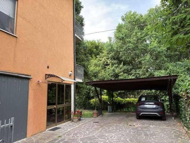 Villa Schiera in vendita a Crocetta-San Lazzaro-Modena Est, Modena